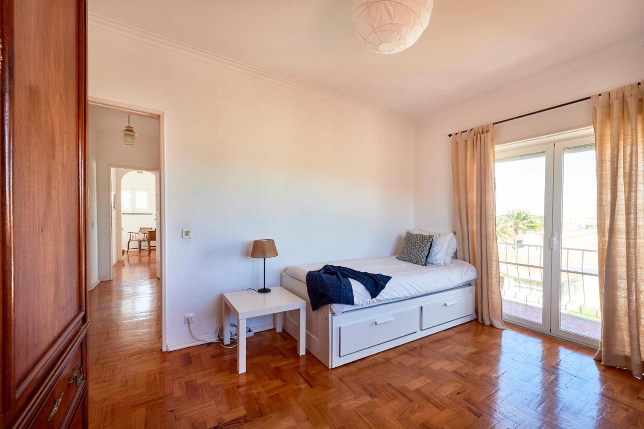Bright Apartment With Garden In קסקאיס מראה חיצוני תמונה